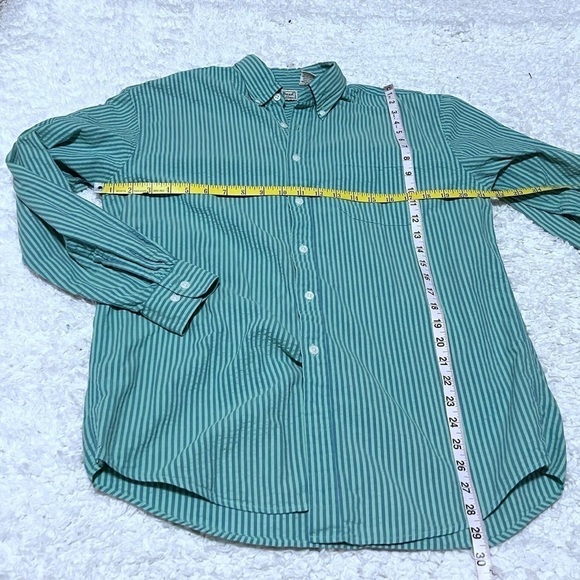 L.L. Bean Men’s Button Down Striped 100% Cotton Long Sleeve Shirt Blue Medium - Picture 3 of 6